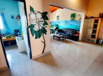 Casa · 213m² · 5 Ambientes · Venta Casa 5 Ambientes Multifamiliar Pacheco Tigre