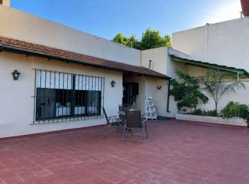 PH · 130m² · 4 Ambientes · Venta PH 4 Amb con Patio y Terraza en Bella Vista