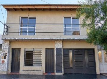 PH · 103m² · 5 Ambientes · 1 Cochera · Venta "En Block" 2 Deptos Al Frente con Garaje