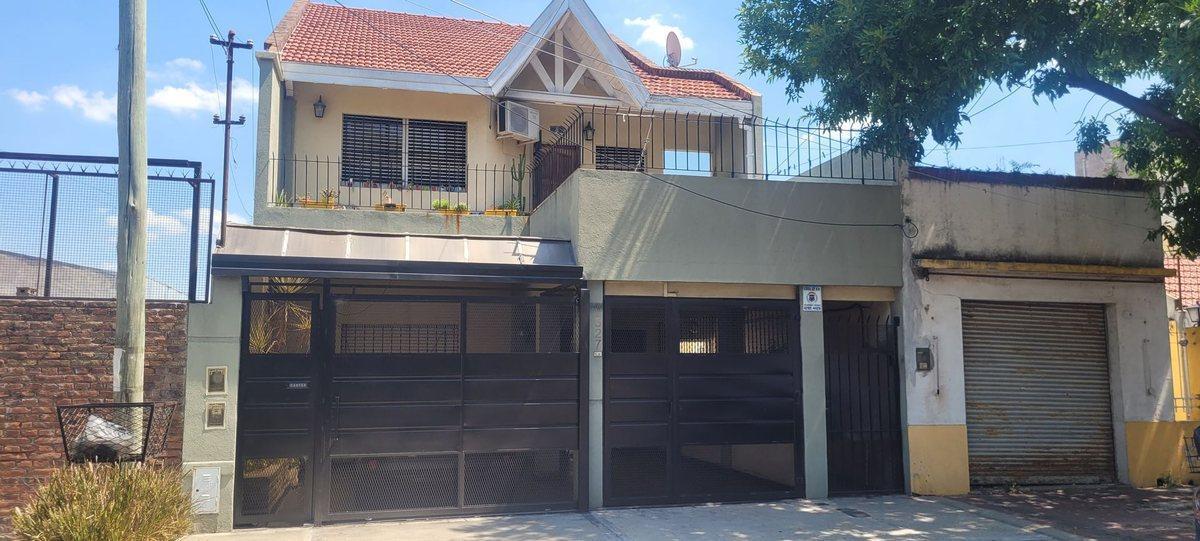 Tucumán 2500, Lanús Este, Lanús