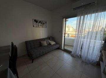 Departamento · 34m² · 2 Ambientes · Dpto. 2 Amb Al Frente con Doble Balcon Lanus Este