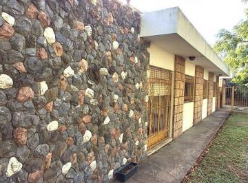 Casa · 170m² · 5 Ambientes · 3 Cocheras · Bonita Casa de 3 Dorm. a Pasos de La Playa