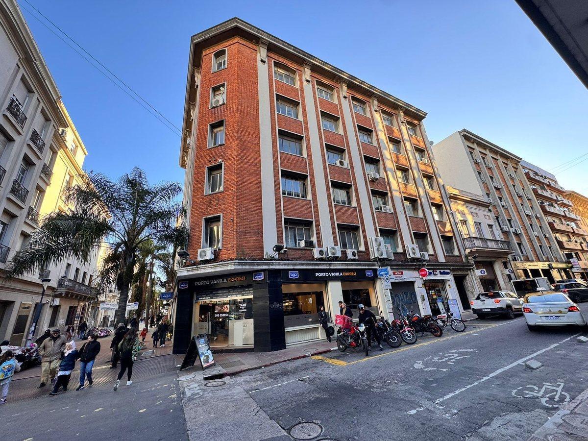 Misiones 1300, Ciudad Vieja, Montevideo