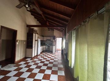 PH · 107m² · 5 Ambientes · Venta PH 5 Amb - Balcon - Patio /parrilla - Lanús