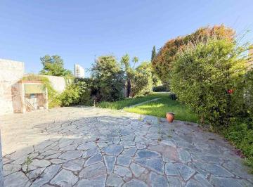 Casa · 148m² · 5 Ambientes · 1 Cochera · Casa en Venta en El Centro de Pergamino con Pileta