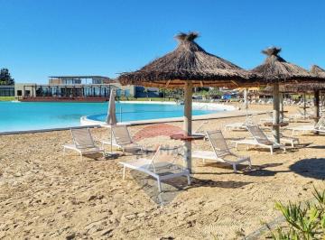 Terreno · 1000m² · Lote Fte y Fdo Libre Terralagos Permuta Financia