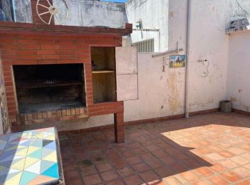 Casa · 304m² · 4 Ambientes · Venta Casa Villa Lynch Viv Multifamiliar Lote Prop