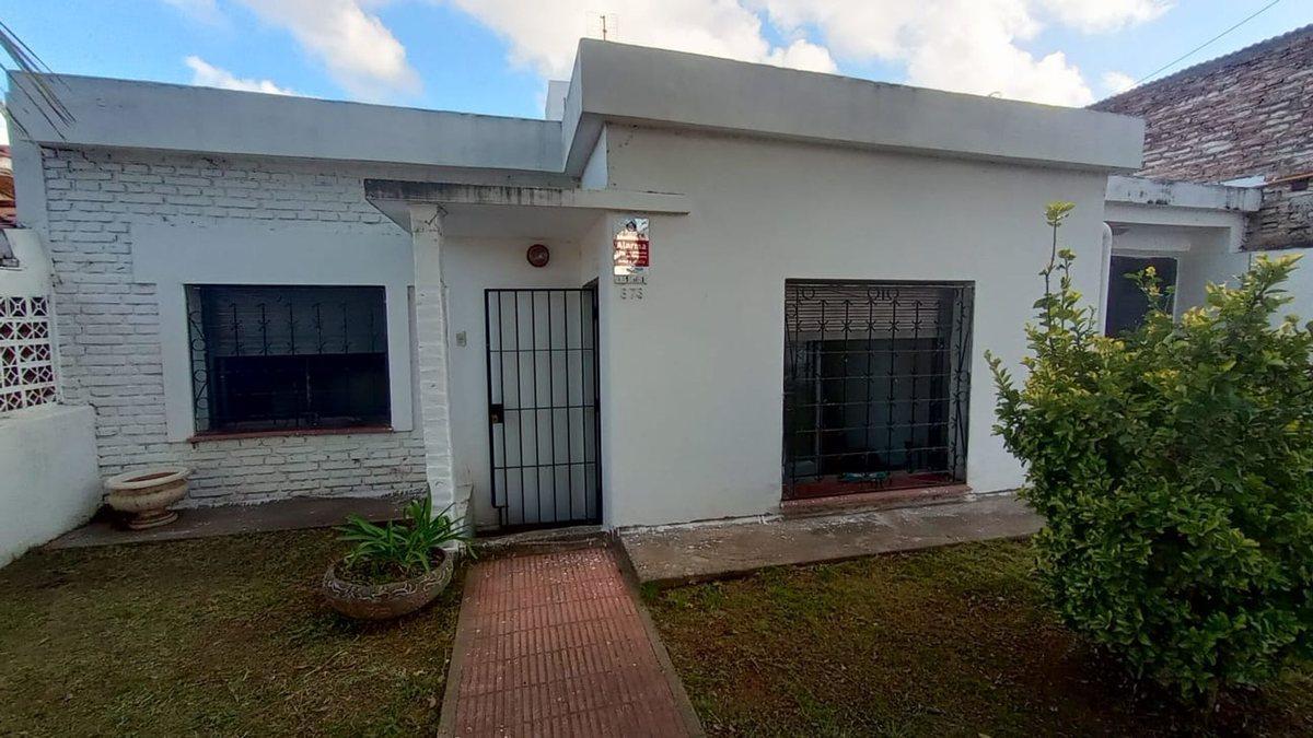 Octaviano Navarro 4100