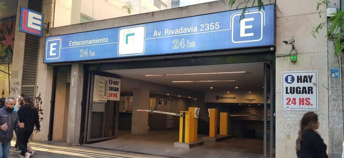 Avenida Rivadavia 2300,  Balvanera, Capital Federal