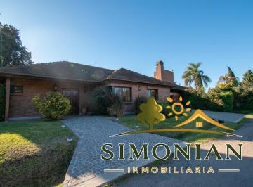 Casa de 4 ambientes, Moreno · Chalet Clásico - Excepcional Estado