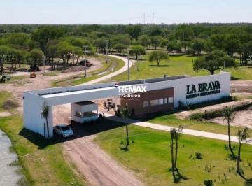 Terreno · 876m² · Venta Terreno La Brava Colonia Popular Chaco