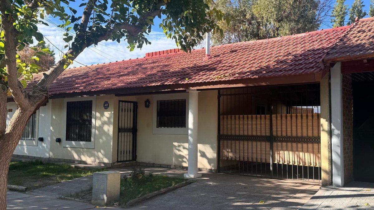 José Matías Zapiola Calle 3 Mza E Casa 10 0
