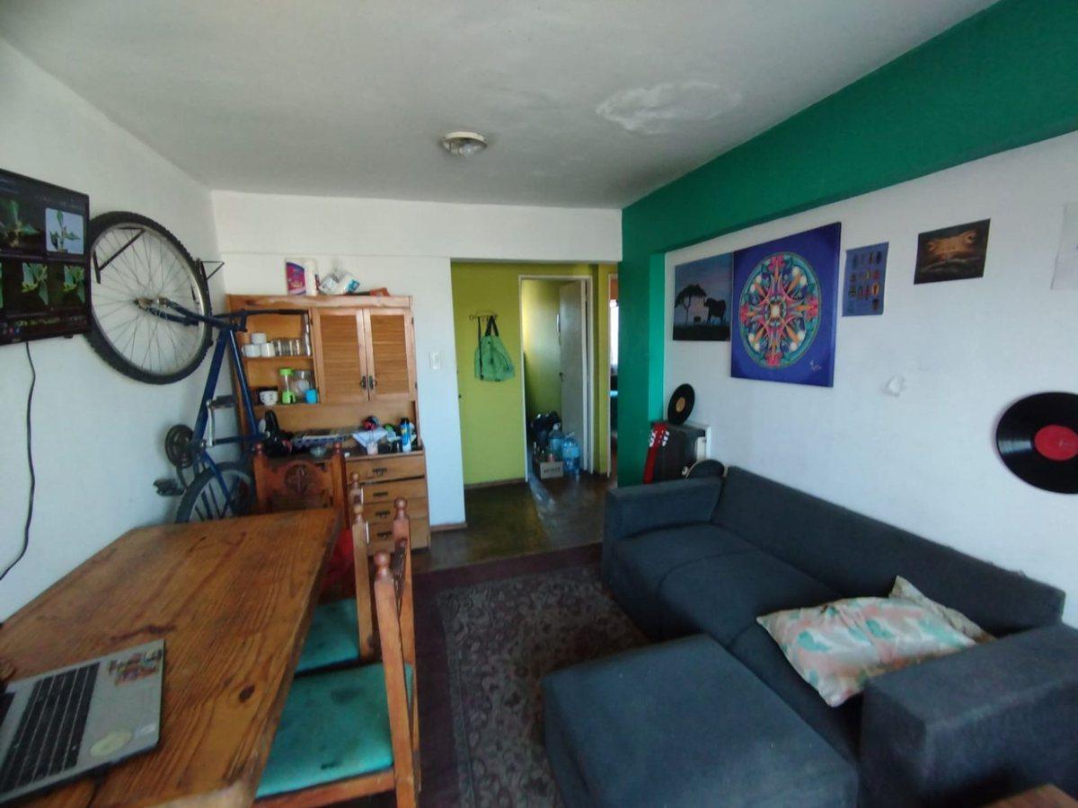 49 Esquina 4 800