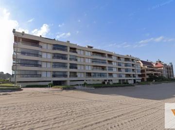 Departamento · 95m² · 4 Ambientes · Departamento en Venta - 3 Dorm. 1 Baño - Pinamar