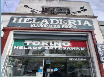 Local comercial de 3 ambientes, Parque Patricios · Local Comercial con 4 Esquinas Pindal Mac Donald Cafe Martinez Pizzeria Kentuky