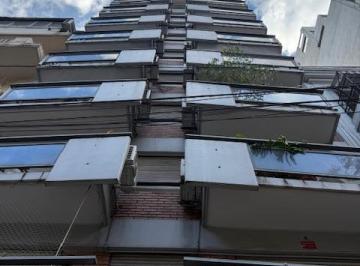 Departamento · 38m² · 22 Ambientes · Alquiler 2 Ambientes Living Comedor Baño Alto Luminoso Pileta Las Cañitas