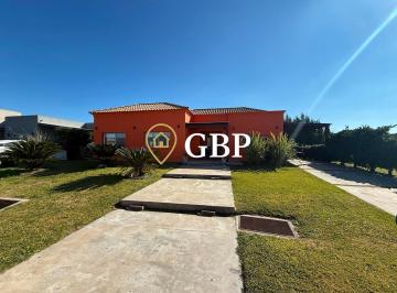 Casa · 150m² · 4 Ambientes · 3 Cocheras · Casa en Venta en Canning Barrio Privado Los Talas