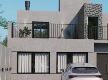 Casa · 182m² · 5 Ambientes · 2 Cocheras · Casa Gerencial 3 Dorm. con Pileta a m del Paseo Costero