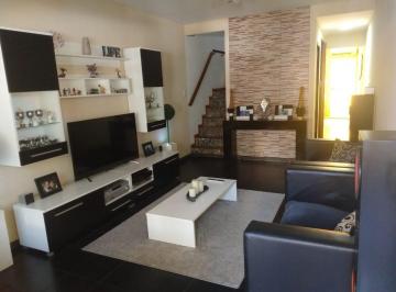 PH · 115m² · 5 Ambientes · 1 Cochera · Venta Tríplex en Caseros con Quincho y Pileta