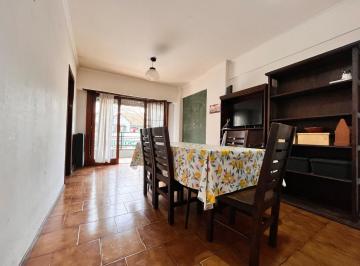 Departamento · 60m² · 3 Ambientes · Departamento - Macrocentro