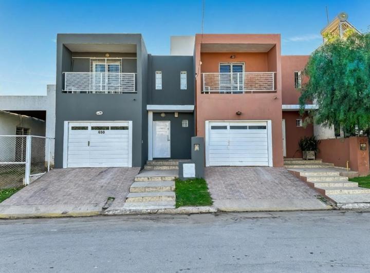 PH · 104m² · 3 Ambientes · 1 Cochera