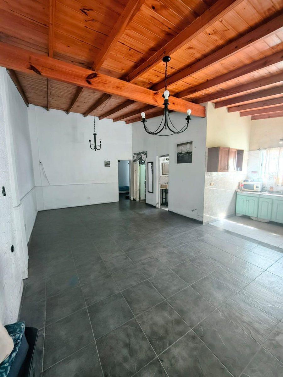Manuela Pedraza 1100