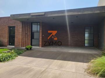 Casa de 8 ambientes, Córdoba · Venta Casa a Estrenar Una Planta en Urbanización Distrito Sur