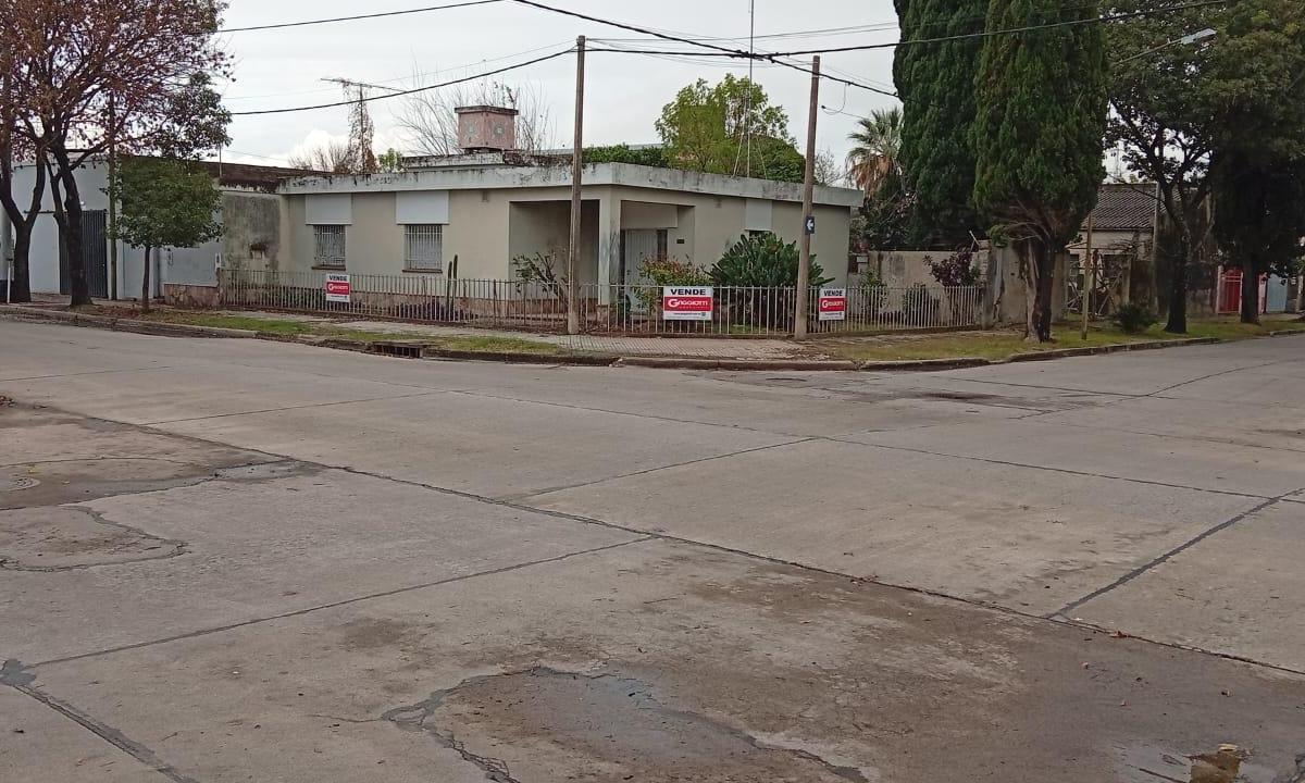 Tucumán al 1100 y 14 De Julio