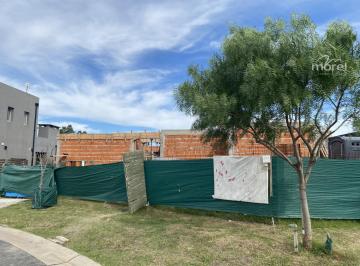 Foto Principal · Casa Interno # - Pilar del Este - Santa Elisa - 127 m² #id 18945