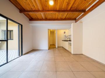 PH · 56m² · 3 Ambientes · Casa en Venta en Echesortu 2 Dorm - Patio Terraza