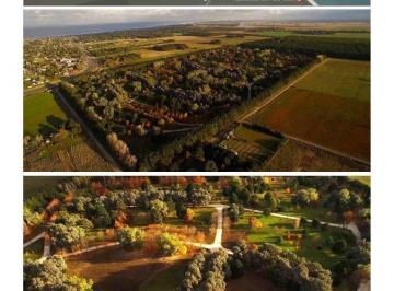 Terreno · 2057m² · Lote en Barrio Los Pinares - Santa Clara