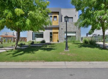 Foto Principal · Casa Venta Barrio San Sebastián - Area 13 - 4 Dorm. - #id 22167