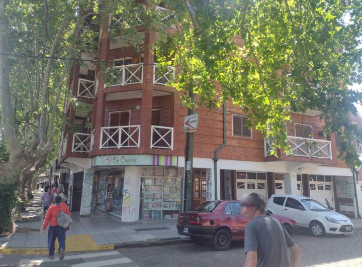 Departamento · 83m² · 3 Ambientes · 1 Cochera