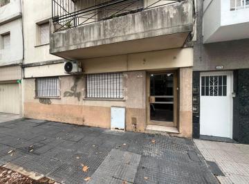 Departamento de 2 ambientes, Flores · Departamento en Planta Baja de 2 Ambientes Amplios con Patio y Lavadero