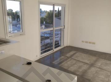 Departamento de 2 ambientes, Tres de Febrero · Departamento 2 Ambientes en Alquiler en Caseros – Muy Luminoso y Excelente Ubicación