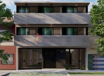 Departamento · 25m² · 2 Ambientes · Dpto 2 Amb de Pozo en Excelente Ubicacion: Manuel Castro 911, Banfield. Posibilidad de Financiar