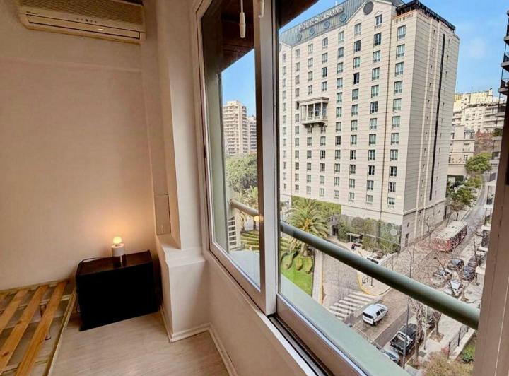 Departamento de 42 m&sup2; con 1 Dormitorio en Alquiler en Retiro