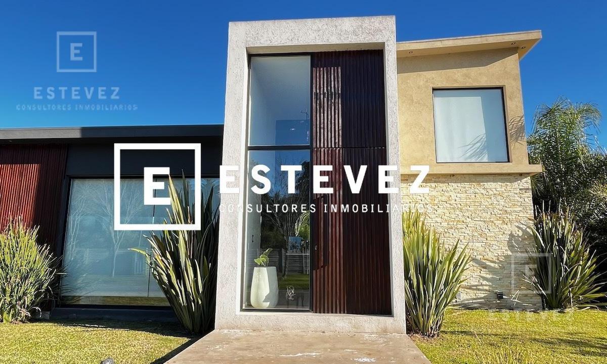 Casa en Venta con Pileta, Barrio Cerrado San Matias, Escobar