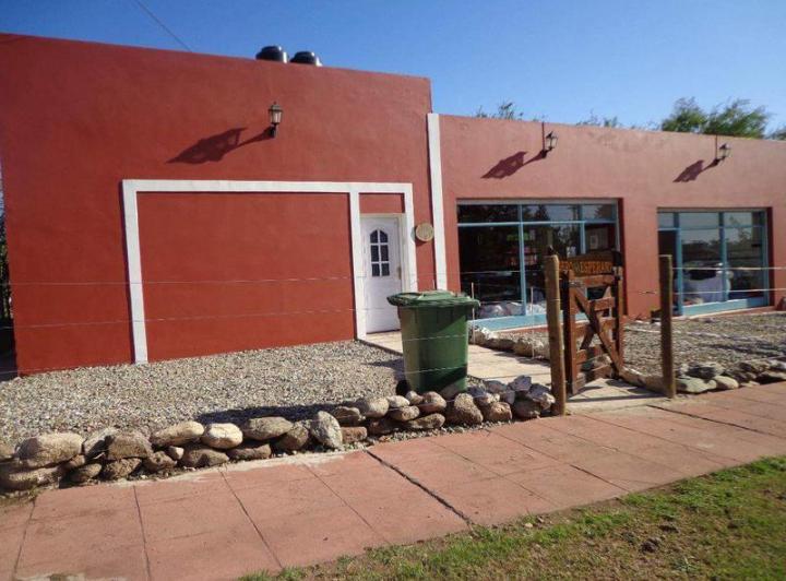 Casa · 260m² · 4 Ambientes