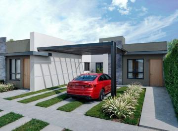 Casa · 80m² · 3 Ambientes · 1 Cochera · Venta - Casa Bº Privado 2 Habitaciones - Maipu