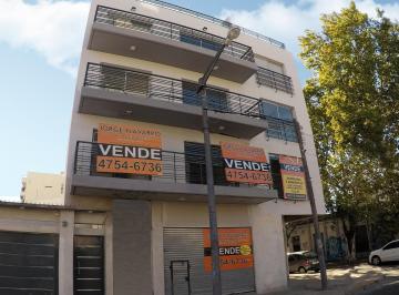 Departamento · 37m² · 2 Ambientes · 1 Cochera · Departamento con Cochera en Alquiler