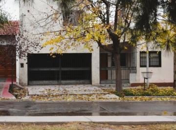 Departamento · 80m² · 4 Ambientes · 1 Cochera · Duplex Dorrego Frente a Boulevard