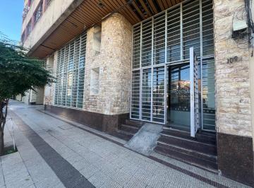 Local comercial · 400m² · Alquiler Local Estratégico Barrio Sur