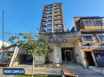 Departamento · 60m² · 3 Ambientes · Departamento 3 Ambientes - Centro, Resistencia