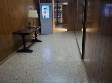 Departamento de 4 ambientes, Recoleta · Venta - Semi Piso Fte. C/dep - Arenales y Av Pueyrredon - Recoleta
