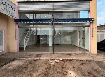 Local comercial · 65m² · Alquiler Local Comercial – Merlo