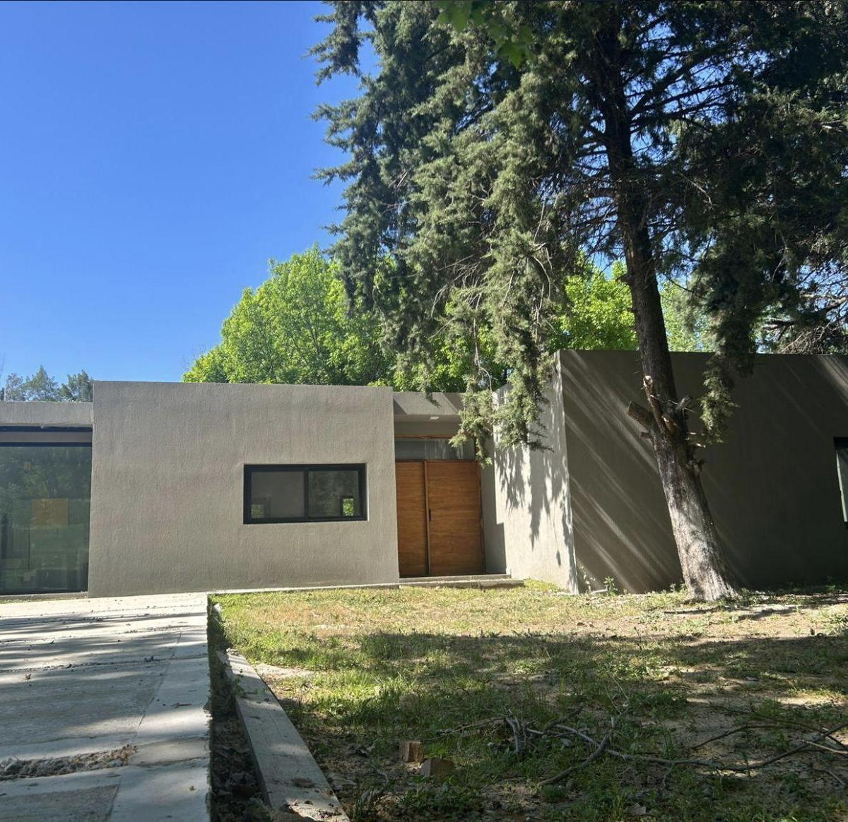 Venta Casa 4 Amb en Barrio Haras del Sol Pilar