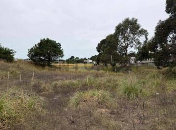 Terreno · 900m² · Lote en Venta Costa Esmeralda Barrio Ecuestre