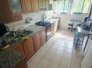 Departamento de 10 ambientes, Ciudad de Mendoza · Semipiso - 3 Dorm. 3 Baños.