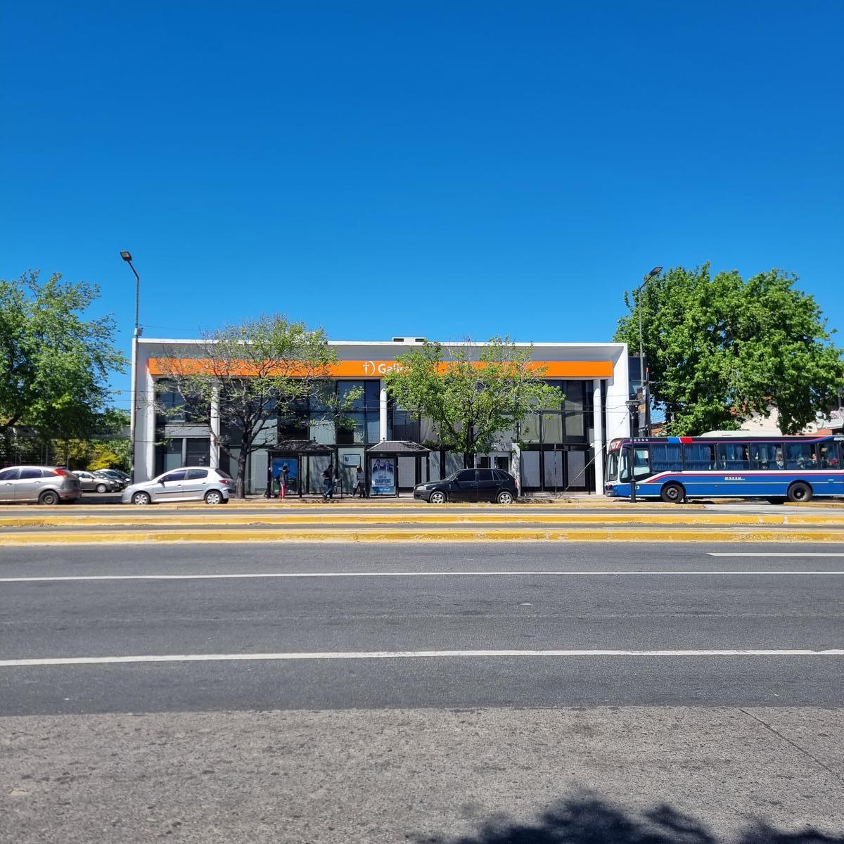 Av. Avelino Rolón al 100,  San Isidro, GBA Norte